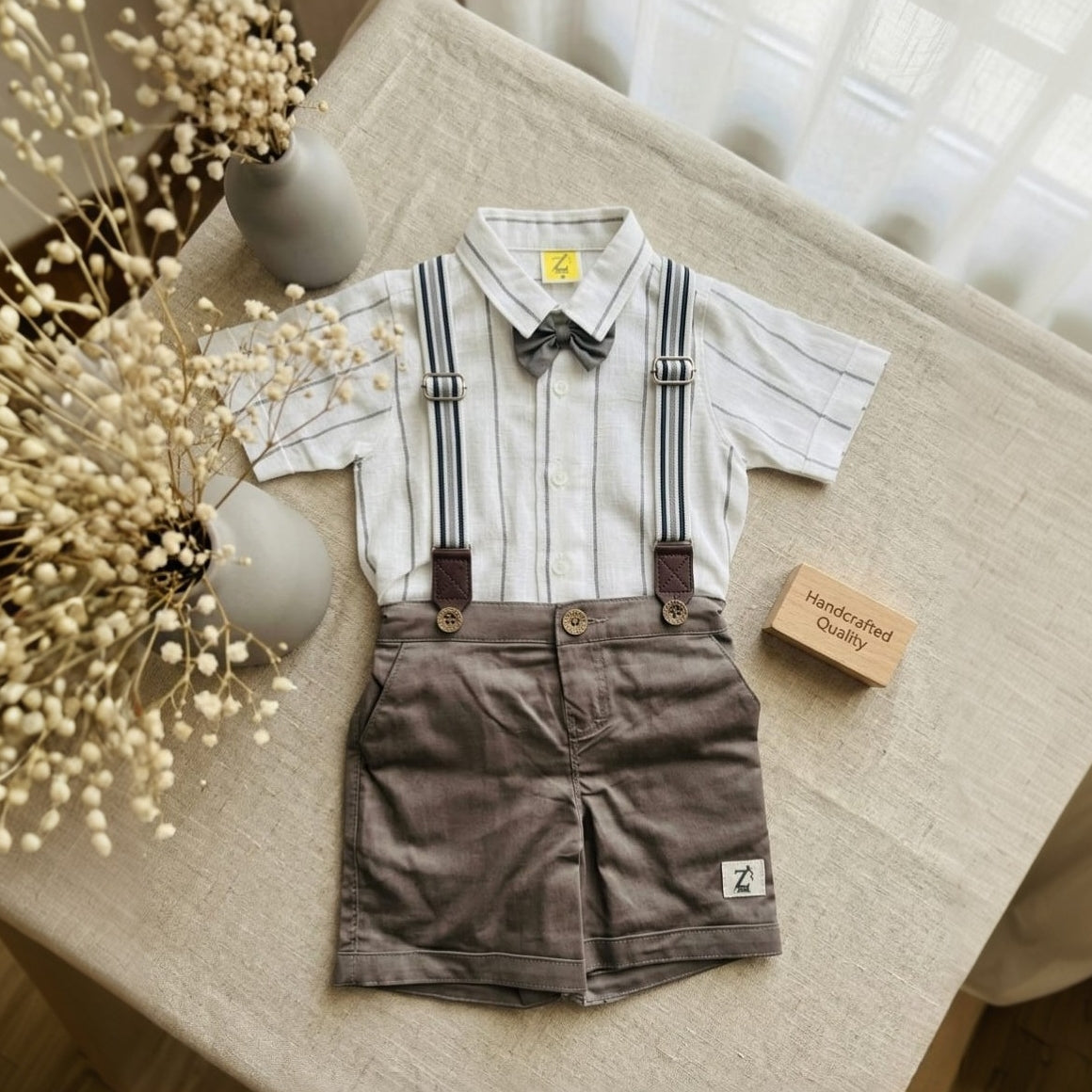 Dapper Dunes Gentleman Suspender Set